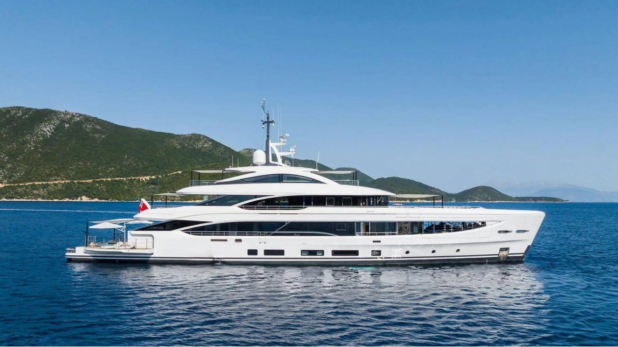 Benetti Contracts for Dual 50M Series Hull Construction