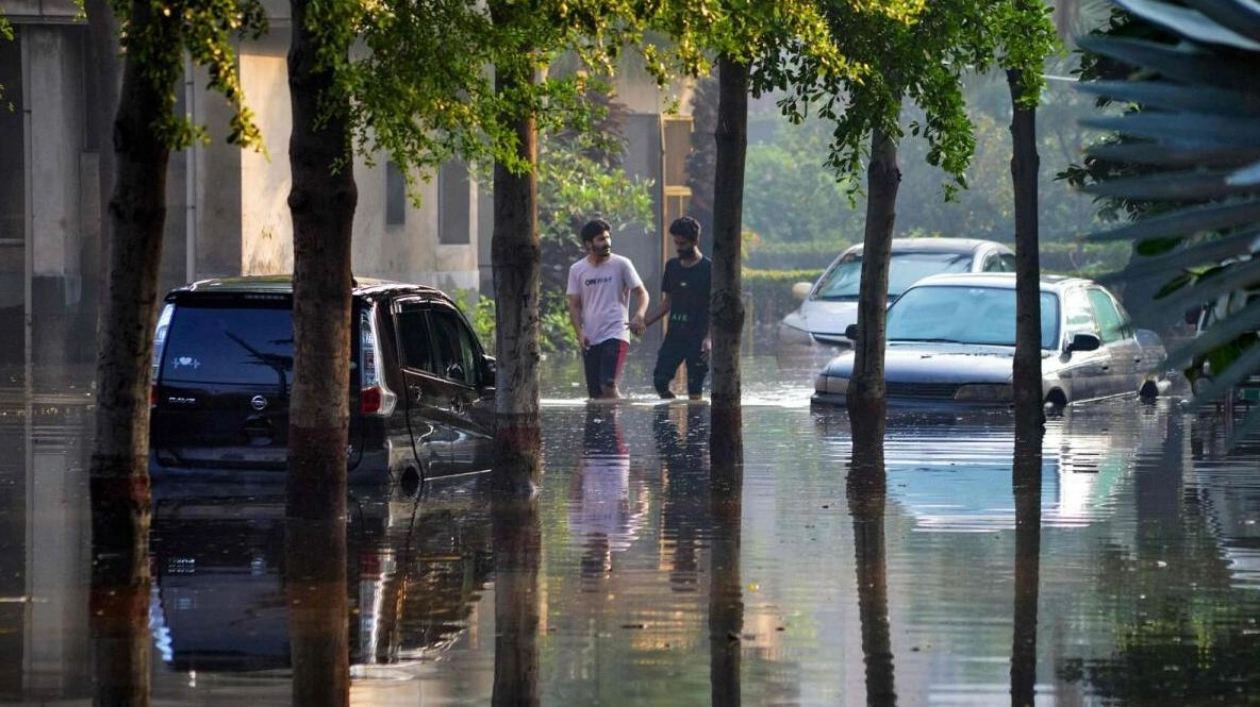 Pakistan's NDMA Issues Warning for Heavy Rain and Potential Disasters