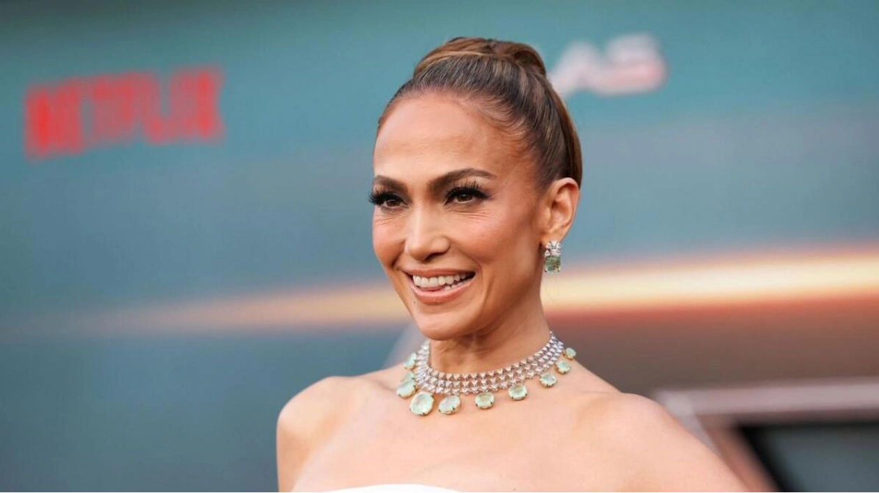 Jennifer Lopez on AI and Her Role in Atlas