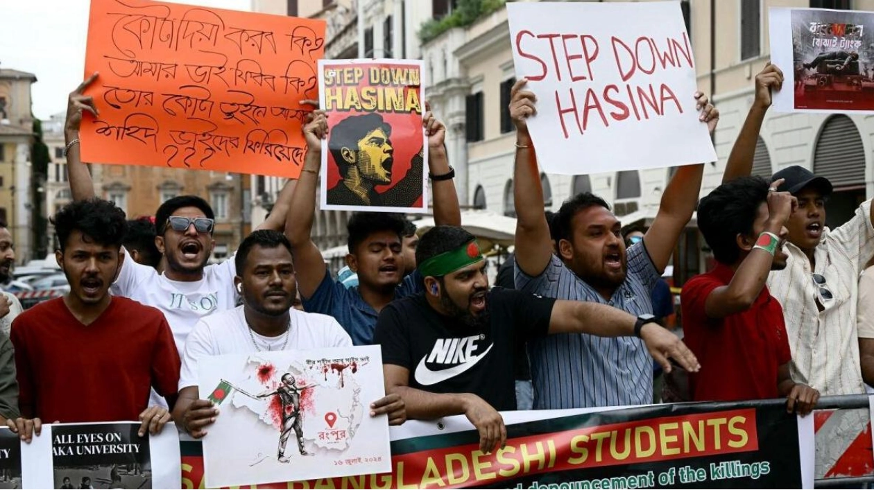 Bangladesh to Restore Broadband Internet Amid Protests