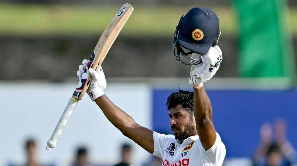 Kamindu Mendis' Heroic 114 Powers Sri Lanka to 302-7 on Day 1 of Galle Test