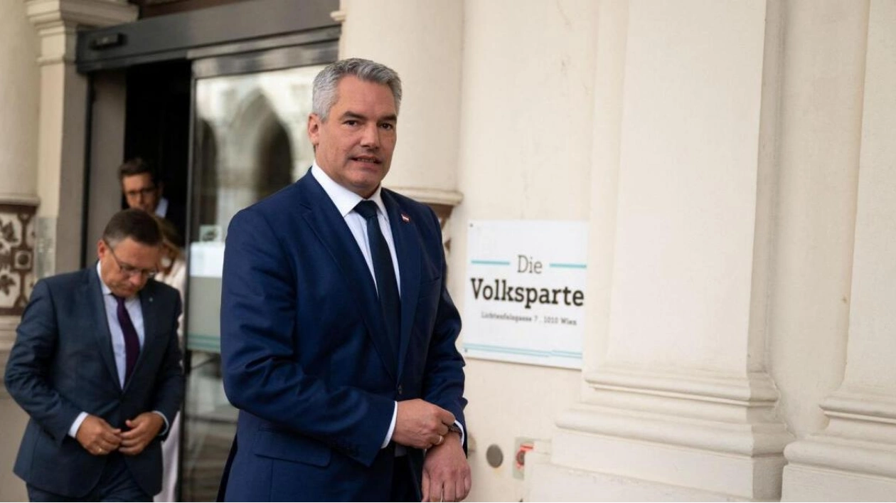 Austria's Chancellor Urges President to Task Far-Right FPO with Coalition Formation