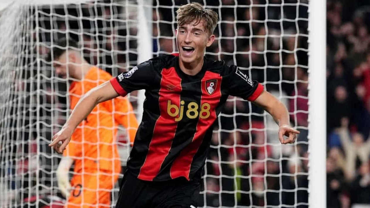 Dean Huijsen: Bournemouth's Youngest Premier League Hero