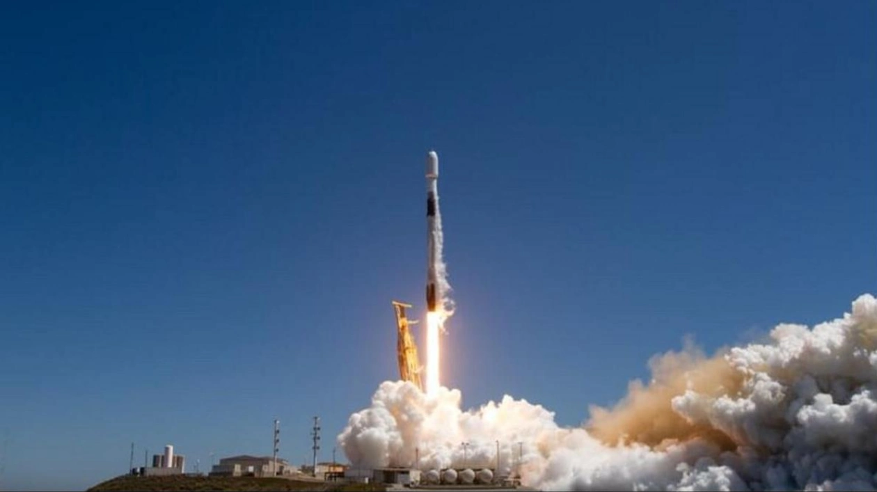 UAE Launches First Advanced SAR Satellite into Orbit