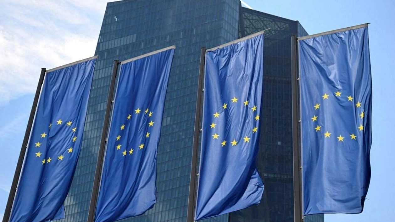 ECB Ready to Facilitate Cross-Border Bank Mergers