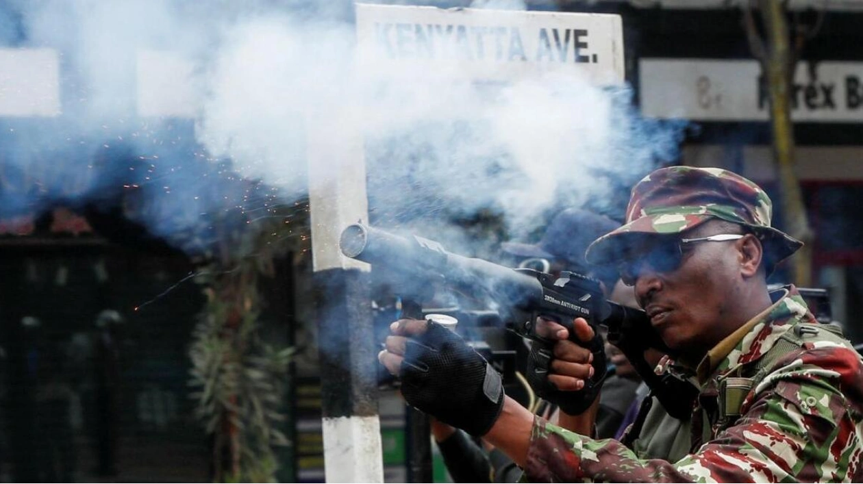 Kenya's Capital Sees Tear Gas as Protests Push for President's Resignation