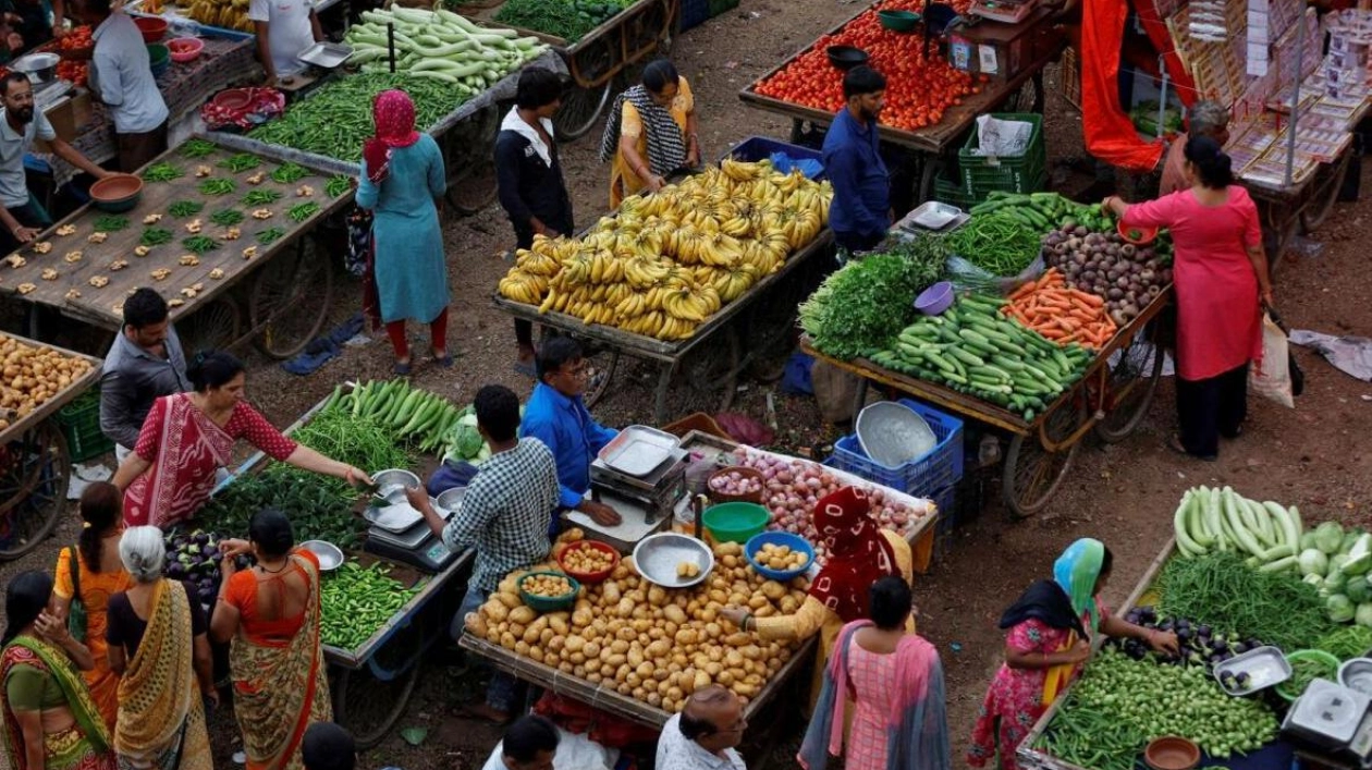 Indian Central Bank Panel Opposes Shift from Headline to Core Inflation Target