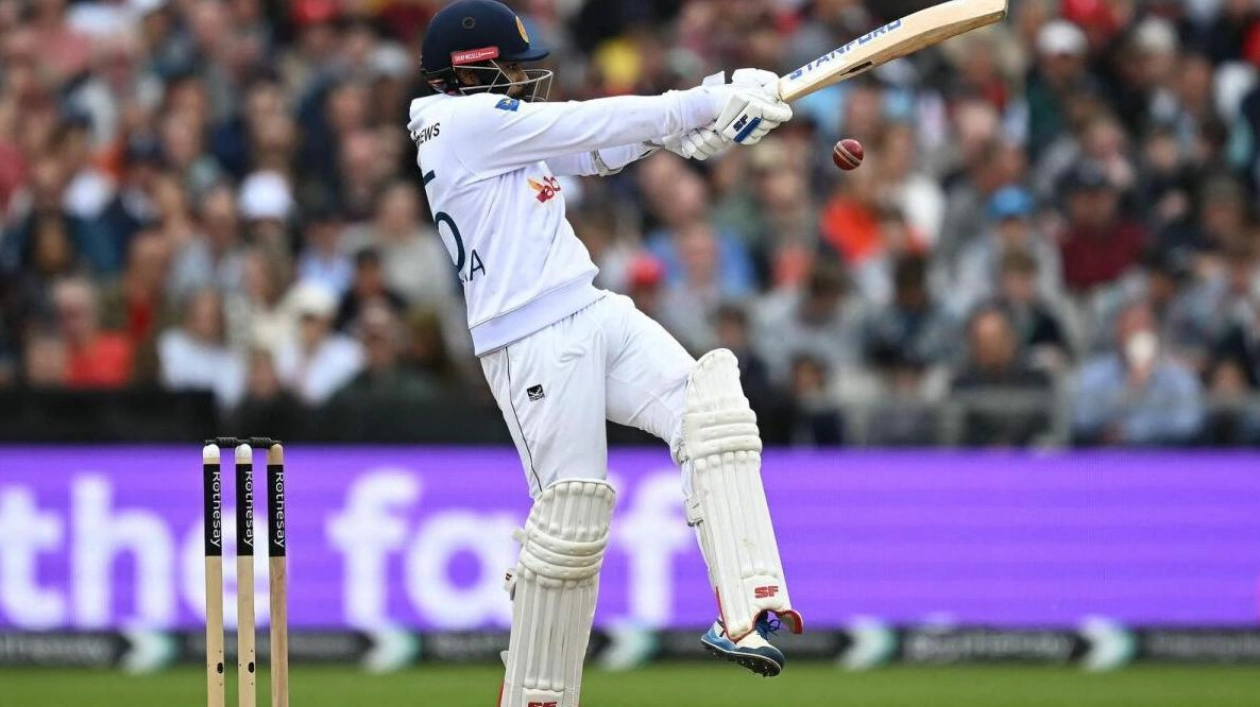 England Trails Sri Lanka by 214 Runs on Day One of First Test