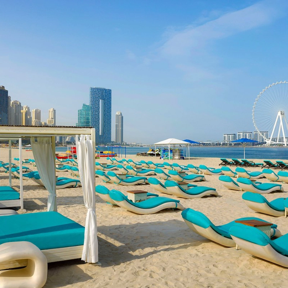 Dubai Marina Beach